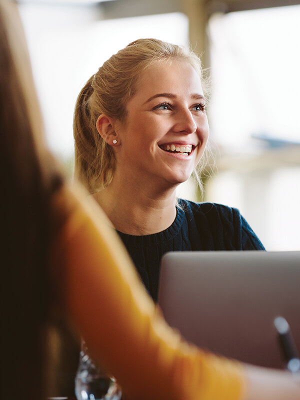 Roseworthy Lifestyle GirlonComputer